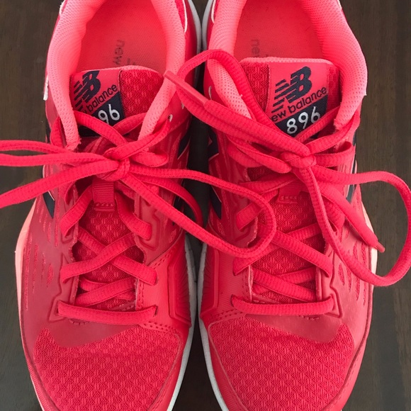 New Balance 896 // running shoes // size 7 - Picture 4 of 7